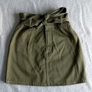 High-waisted mini skirt